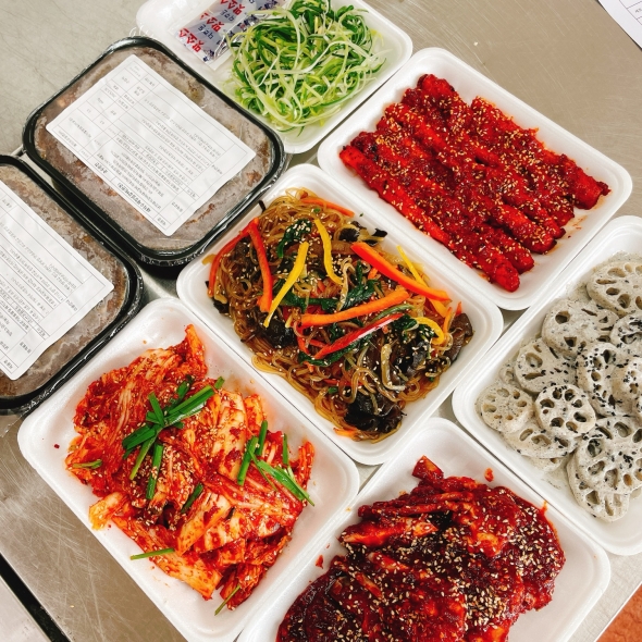 [신한카드 할인] 순수한반찬] 스페셜 세트 골라담기